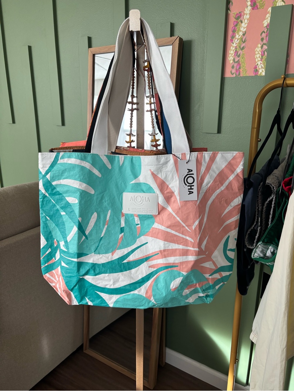 Aloha Collection Tropical Leaf Print Tote Bag in Teal & Coral NWT